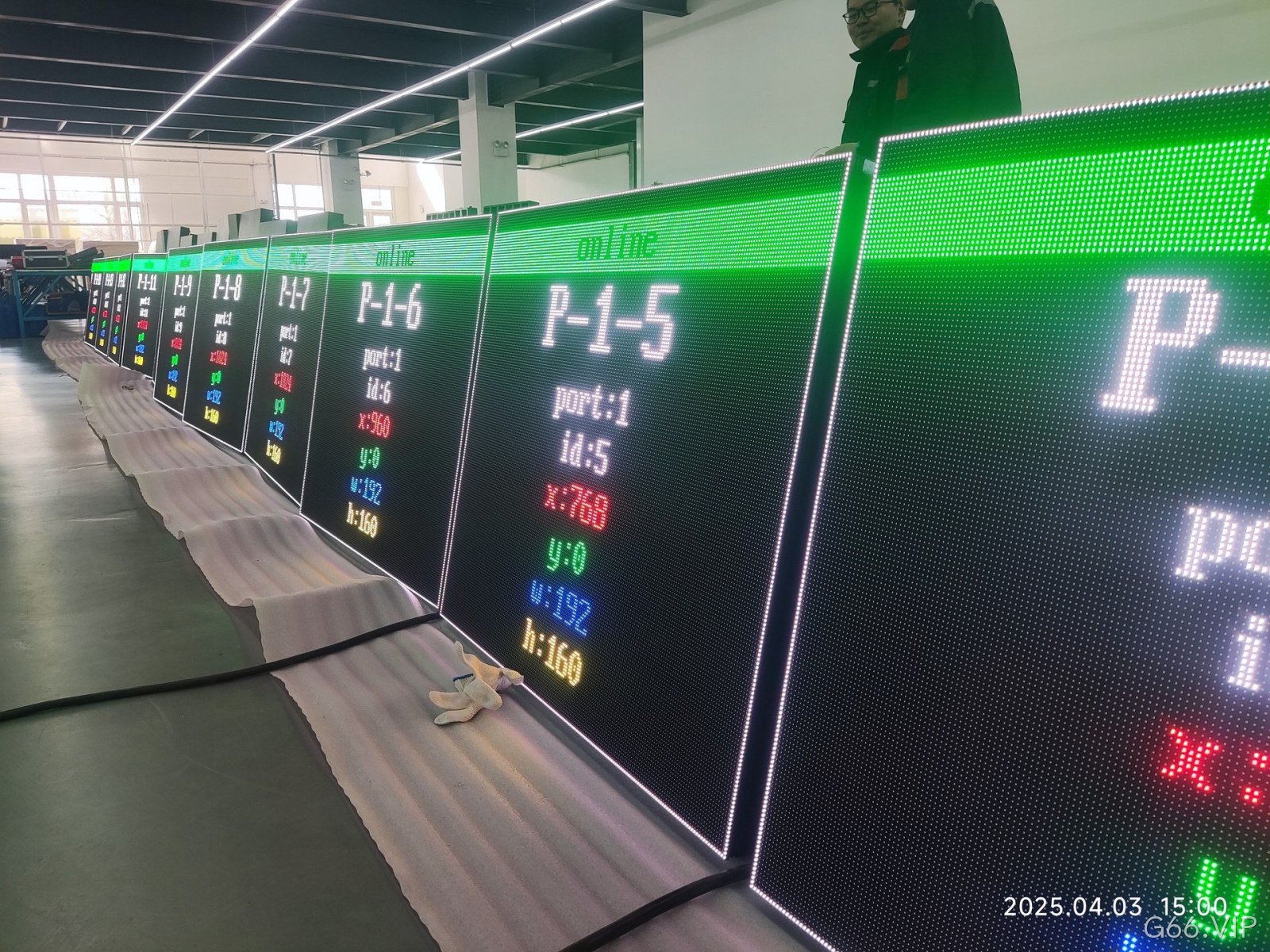 江苏P5全彩情报板出货